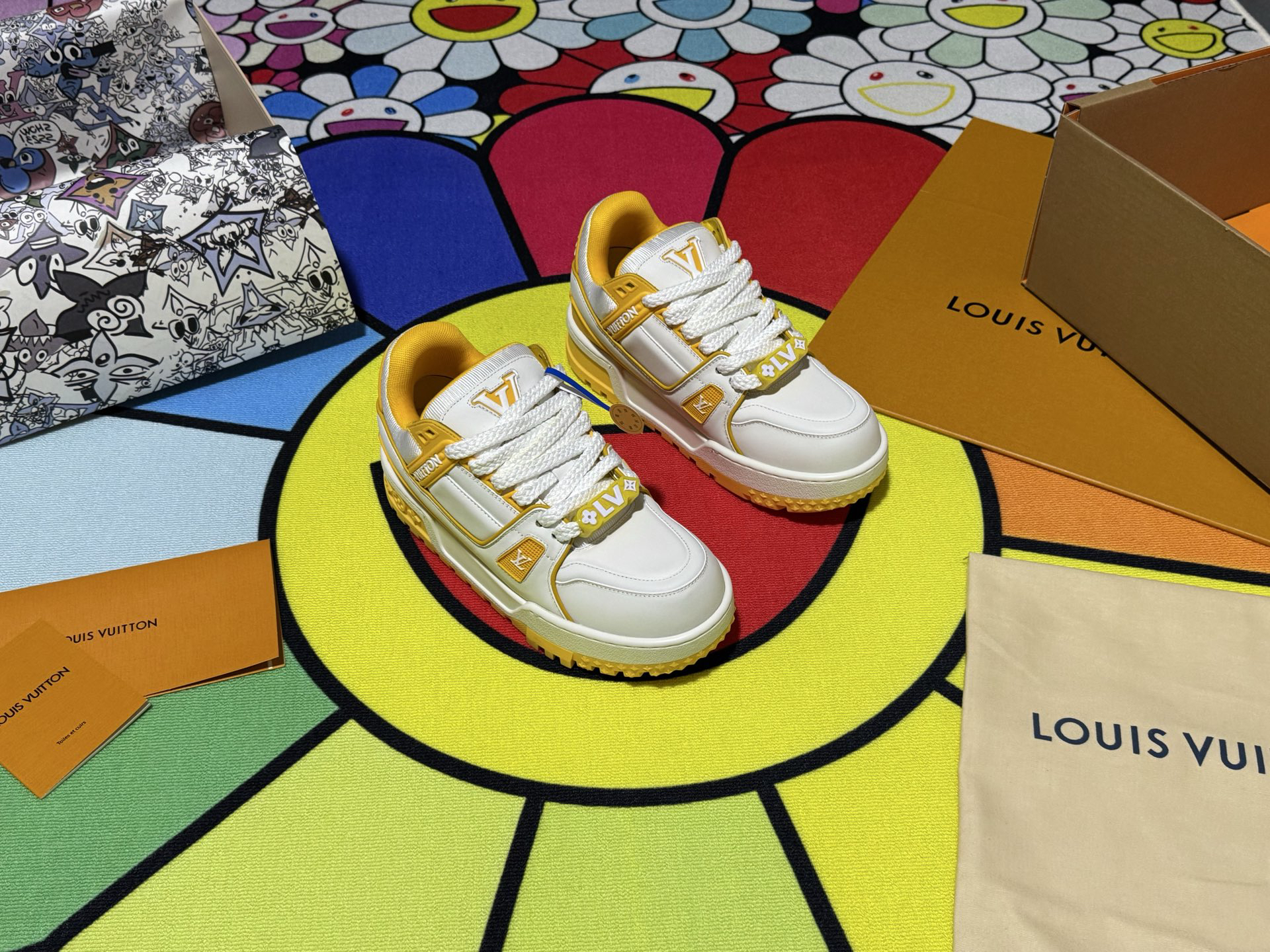 Louis Vuitton Sneakers in Denim