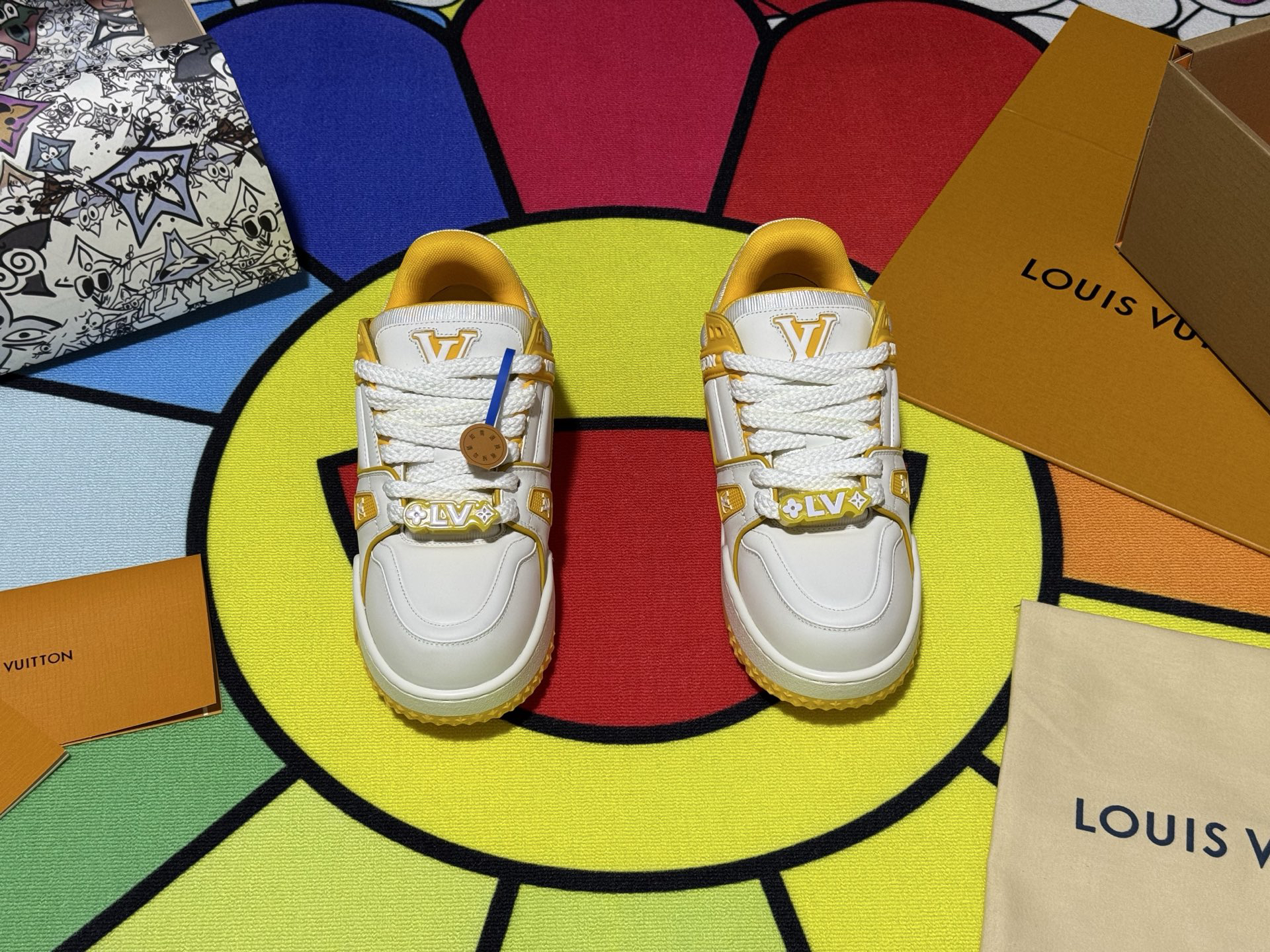 Louis Vuitton Sneakers in Denim