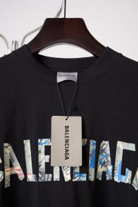 Balenciaga T-Shirt