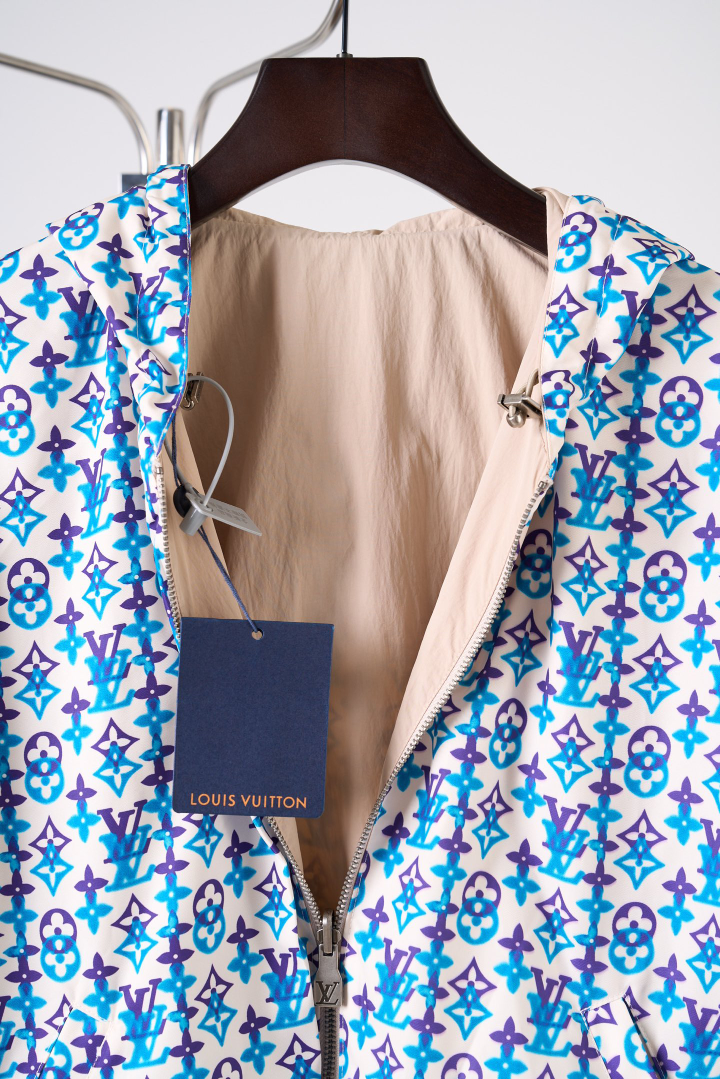 Louis Vuitton Jacket 27300
