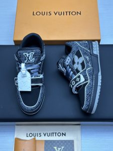 Louis Vuitton Shoes