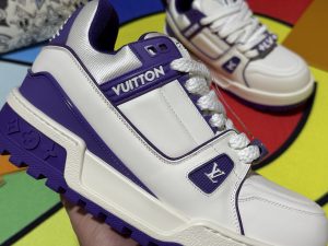 Louis Vuitton Sneakers in Denim