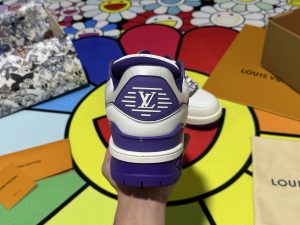 Louis Vuitton Sneakers in Denim