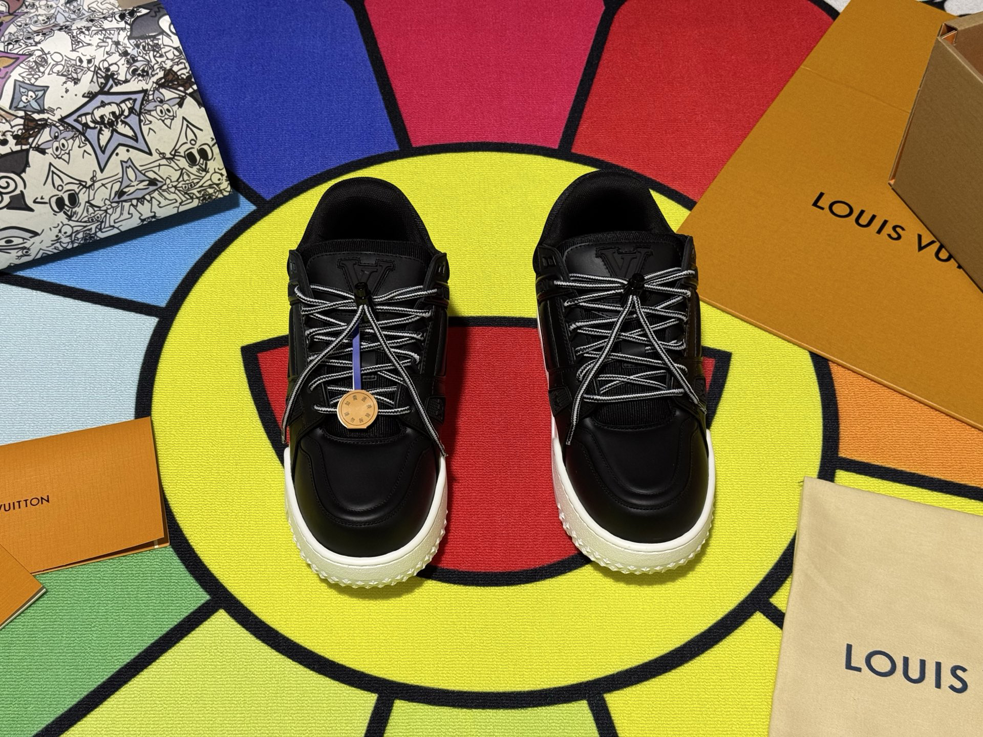 Louis Vuitton Sneakers in Denim