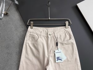 Pants in Denim