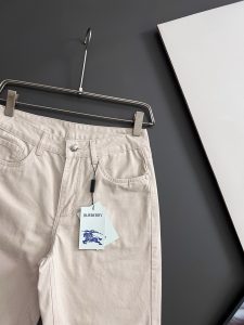 Pants in Denim