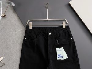 Pants in Denim