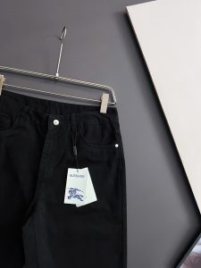 Pants in Denim