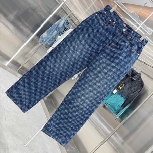 Louis Vuitton Pants in Blue