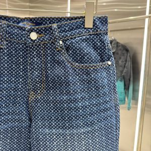 Louis Vuitton Pants in Blue