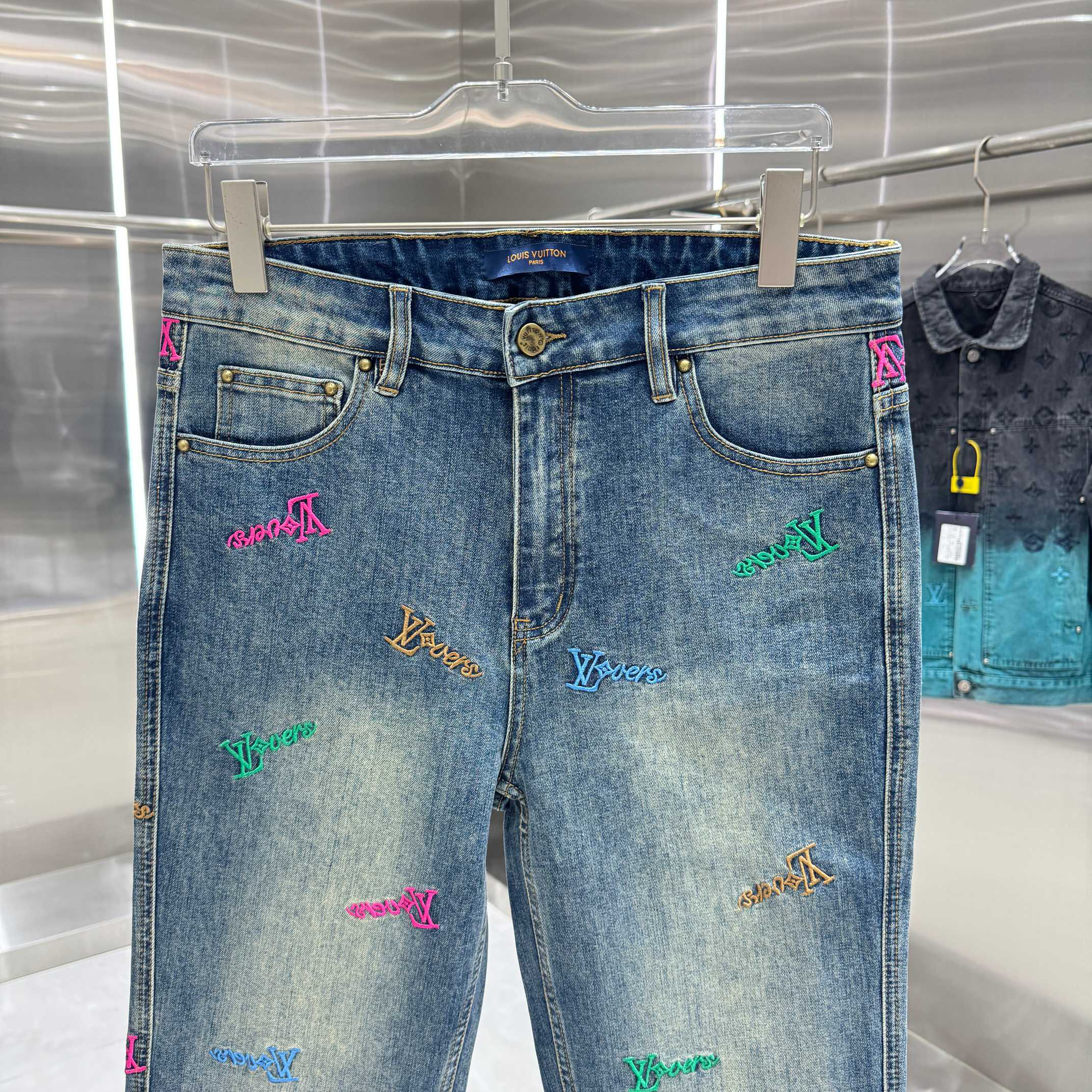 Louis Vuitton Pants in Blue