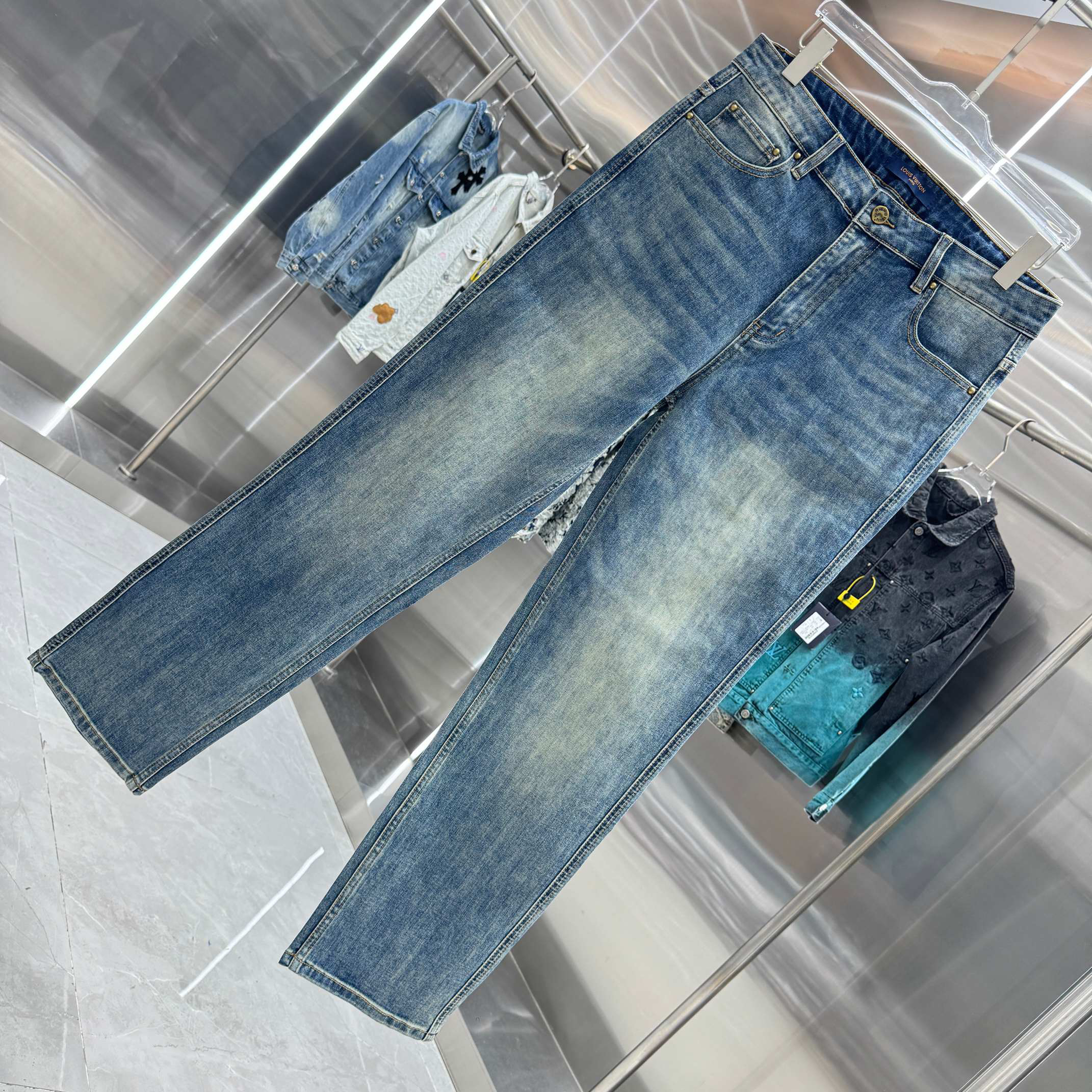 Louis Vuitton Pants in Blue