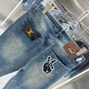 Louis Vuitton Pants in Blue