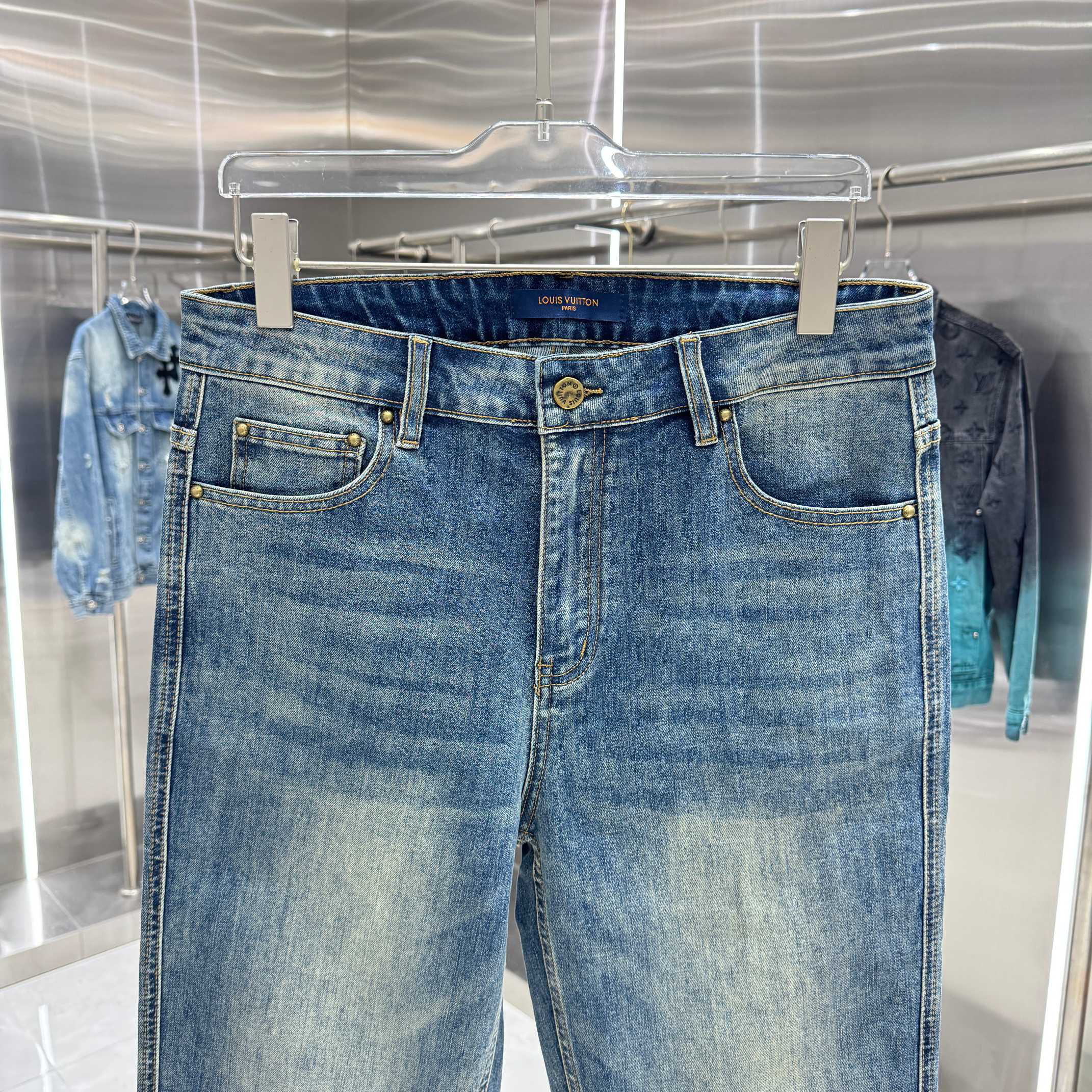 Louis Vuitton Pants in Blue