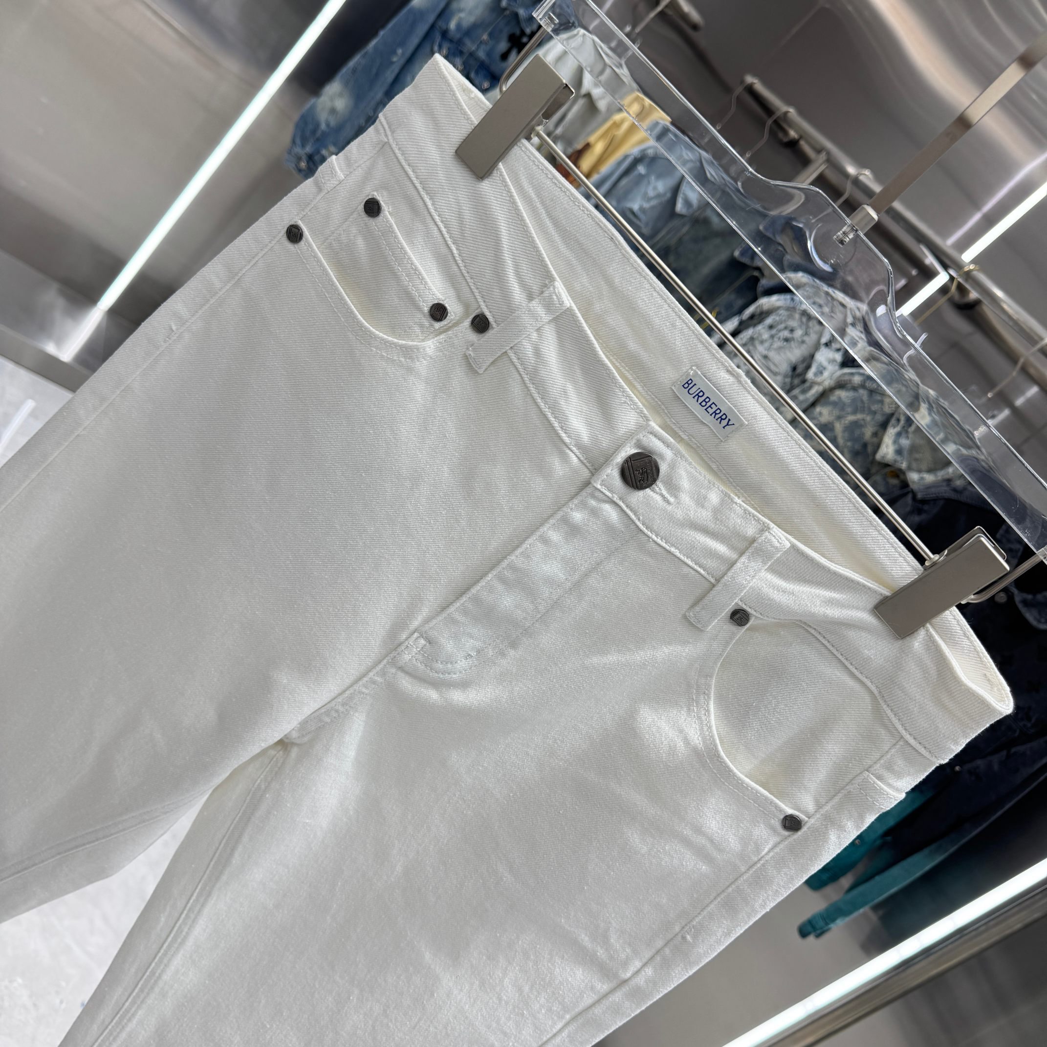 Burberry Pants in White