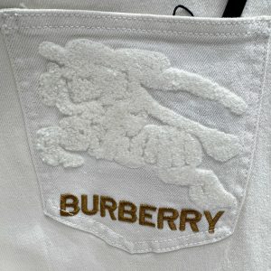 Burberry Pants in White