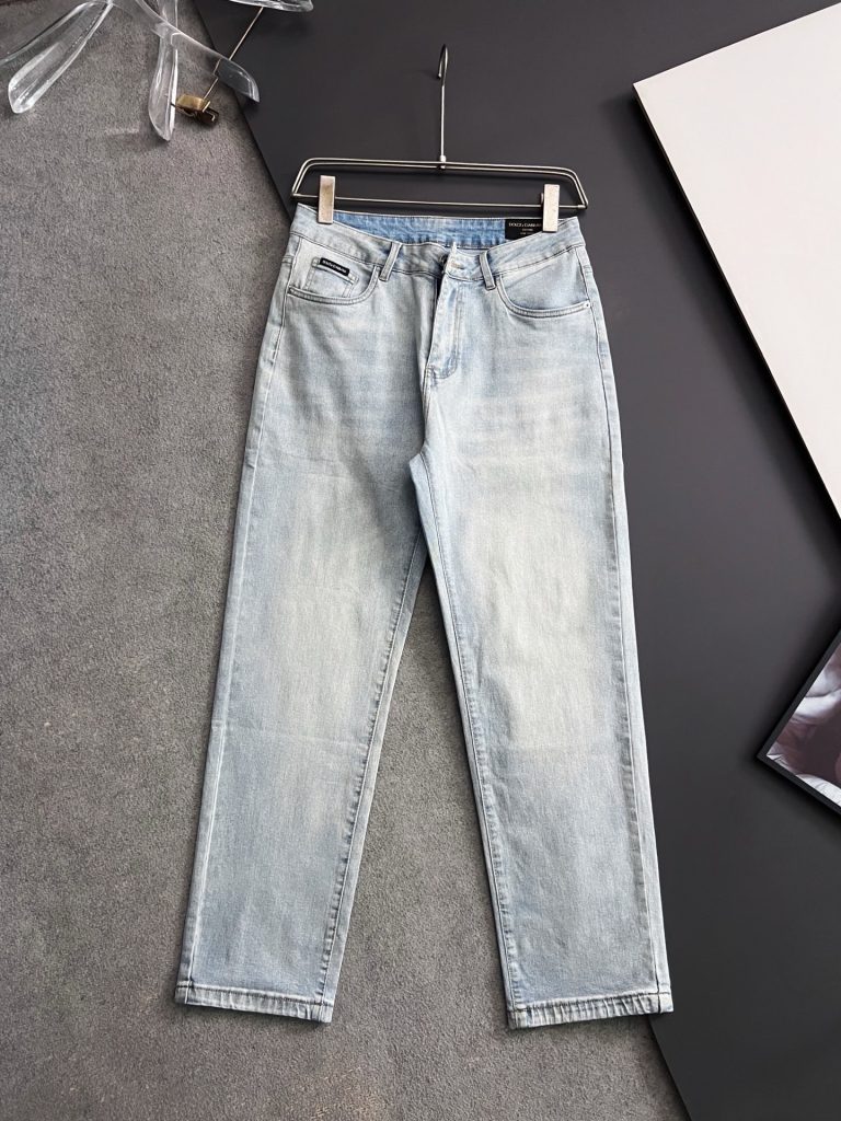 Pants in Denim