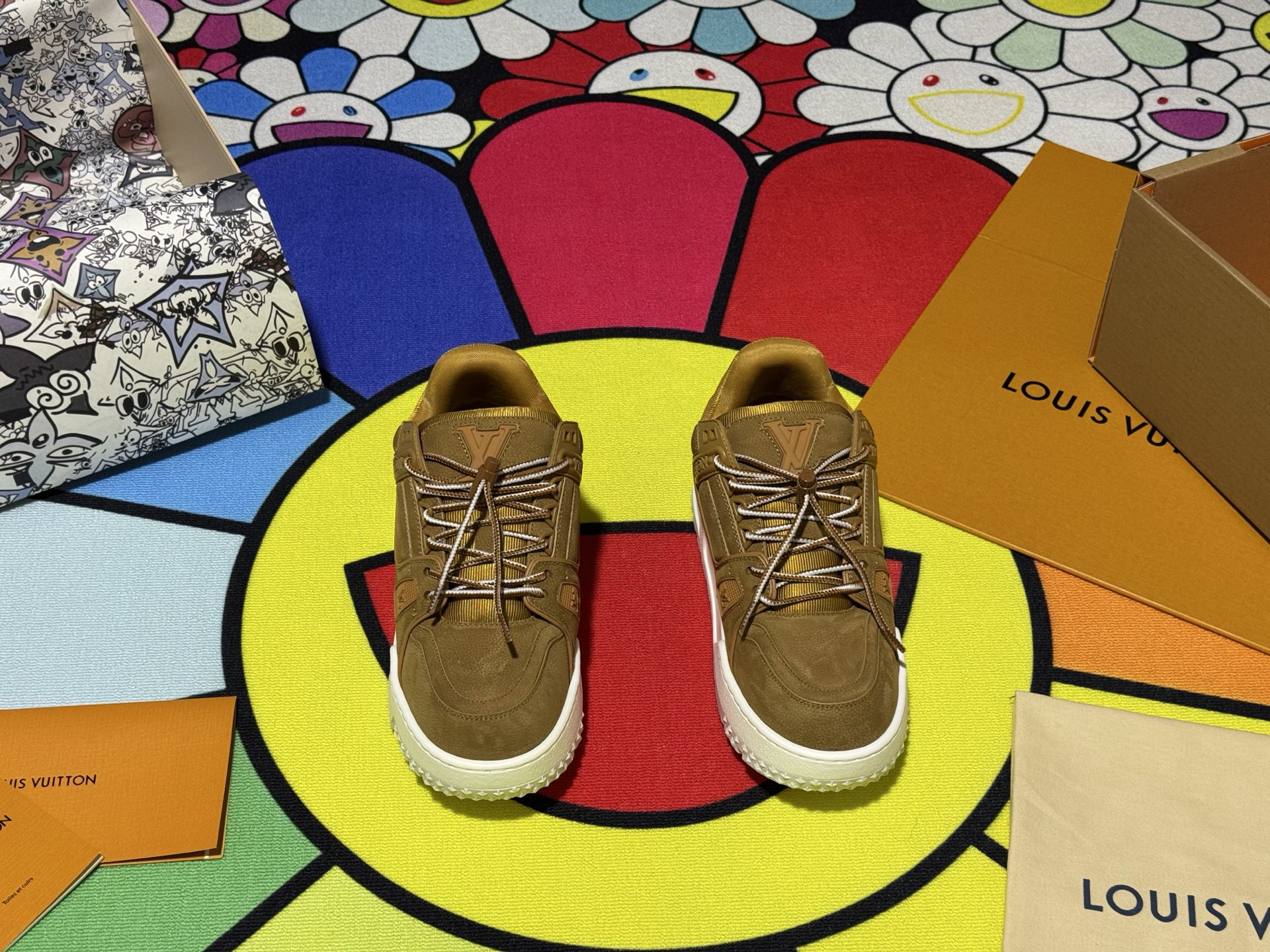 Louis Vuitton Sneakers in Denim