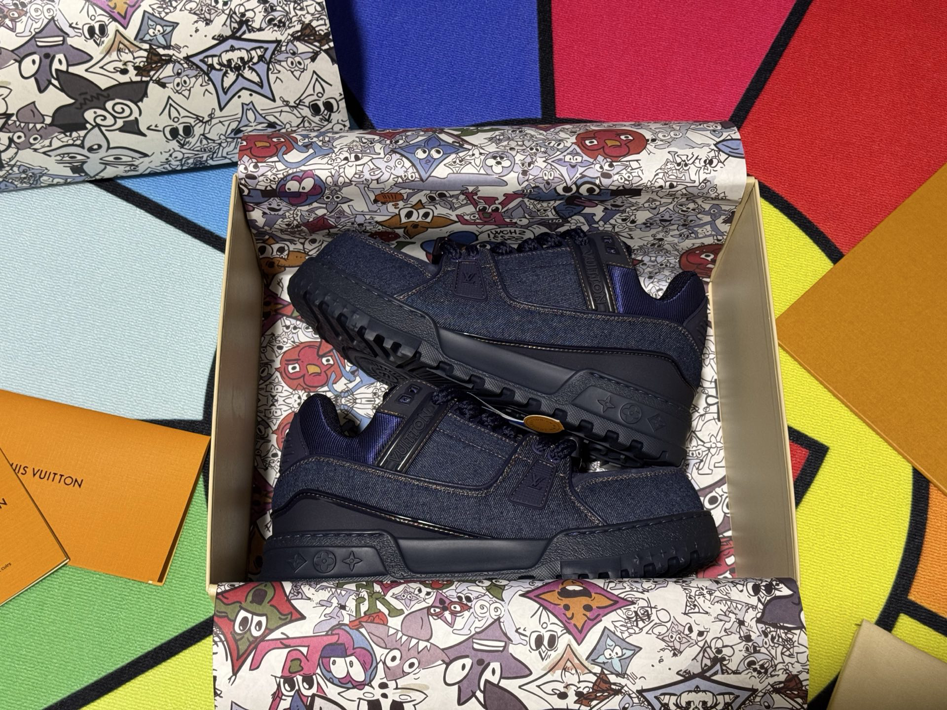 Louis Vuitton Sneakers in Denim