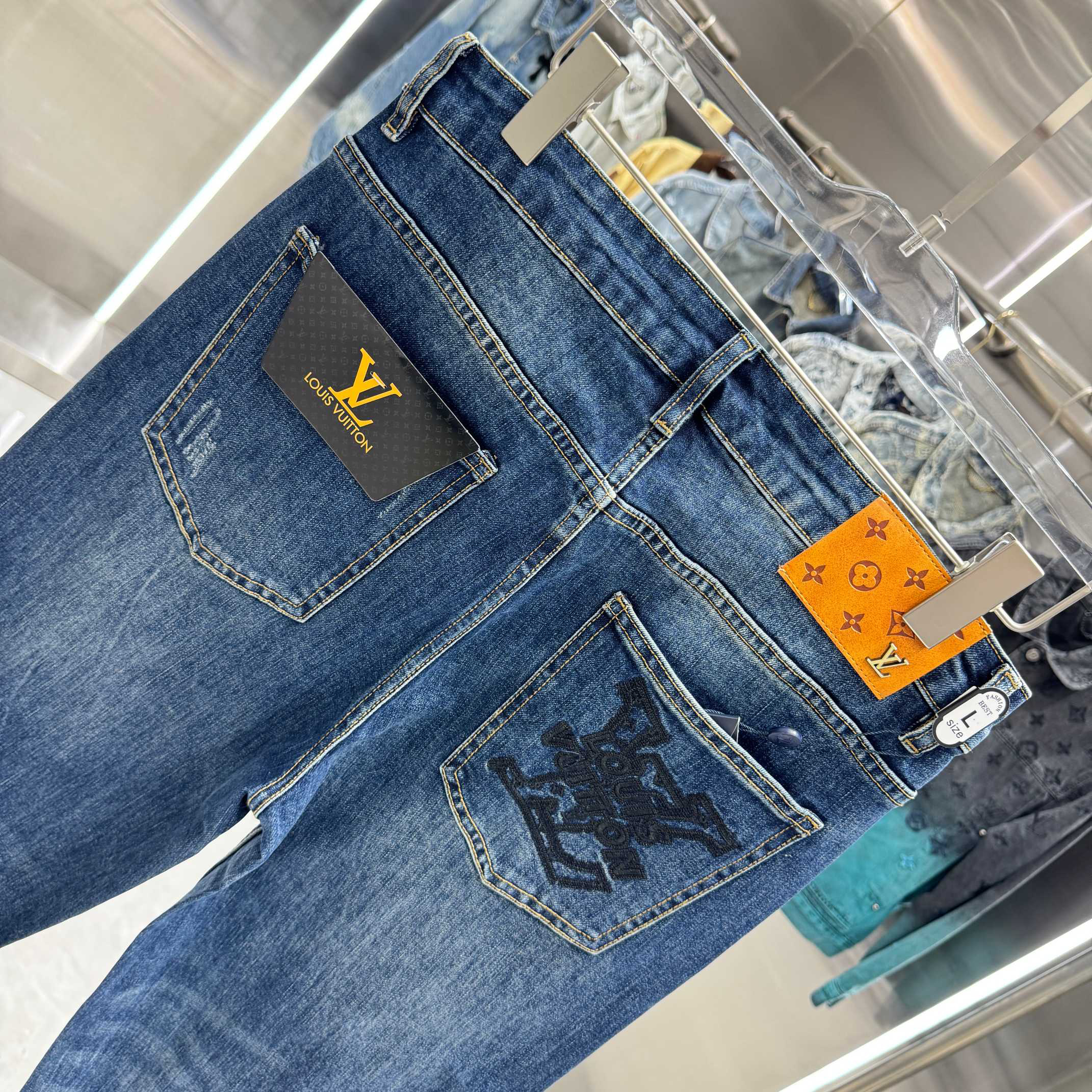 Louis Vuitton Pants in Blue