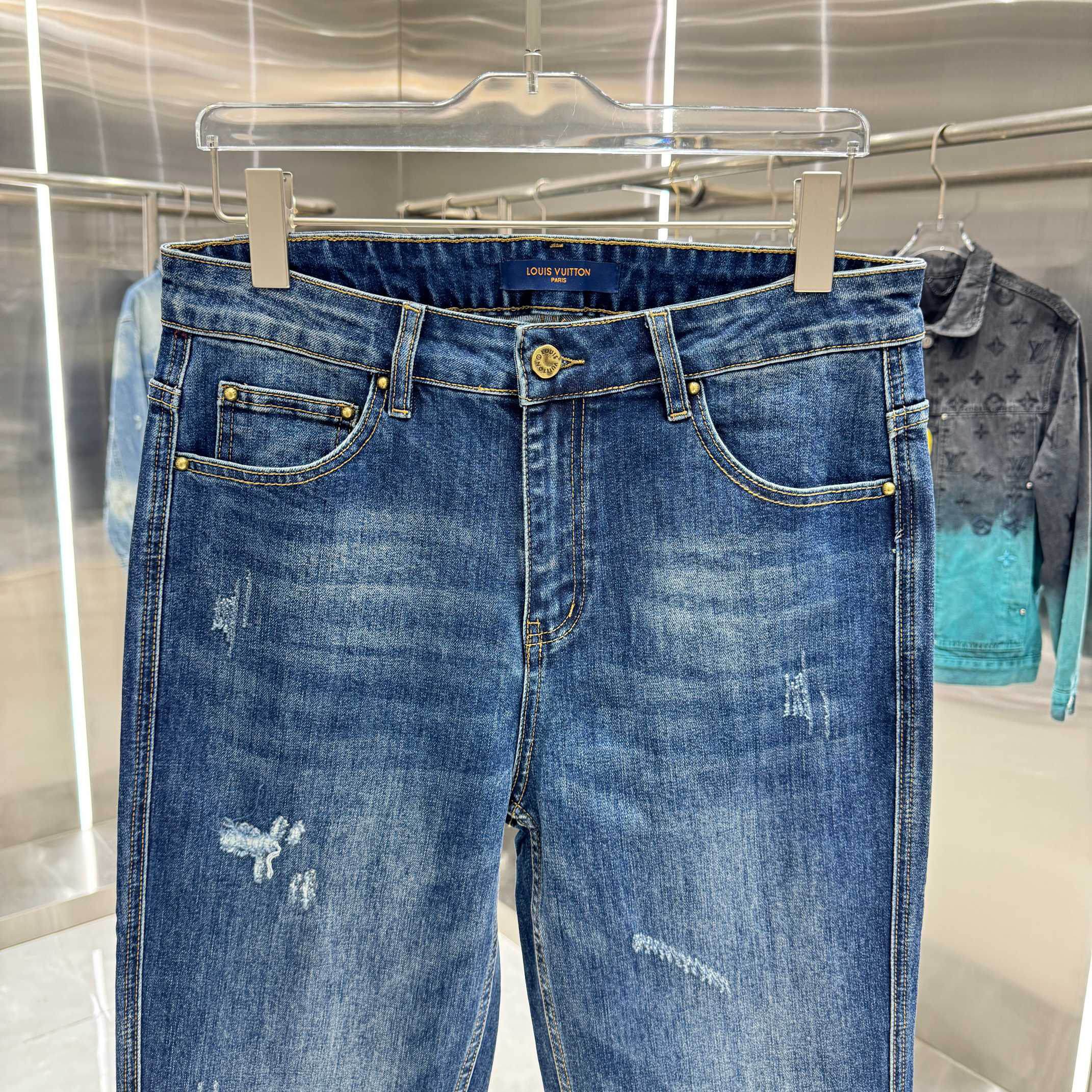 Louis Vuitton Pants in Blue