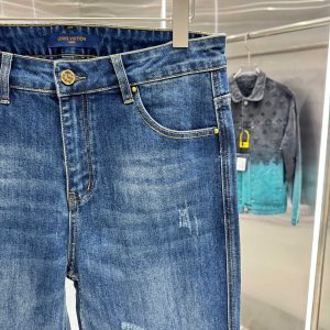 Louis Vuitton Pants in Blue