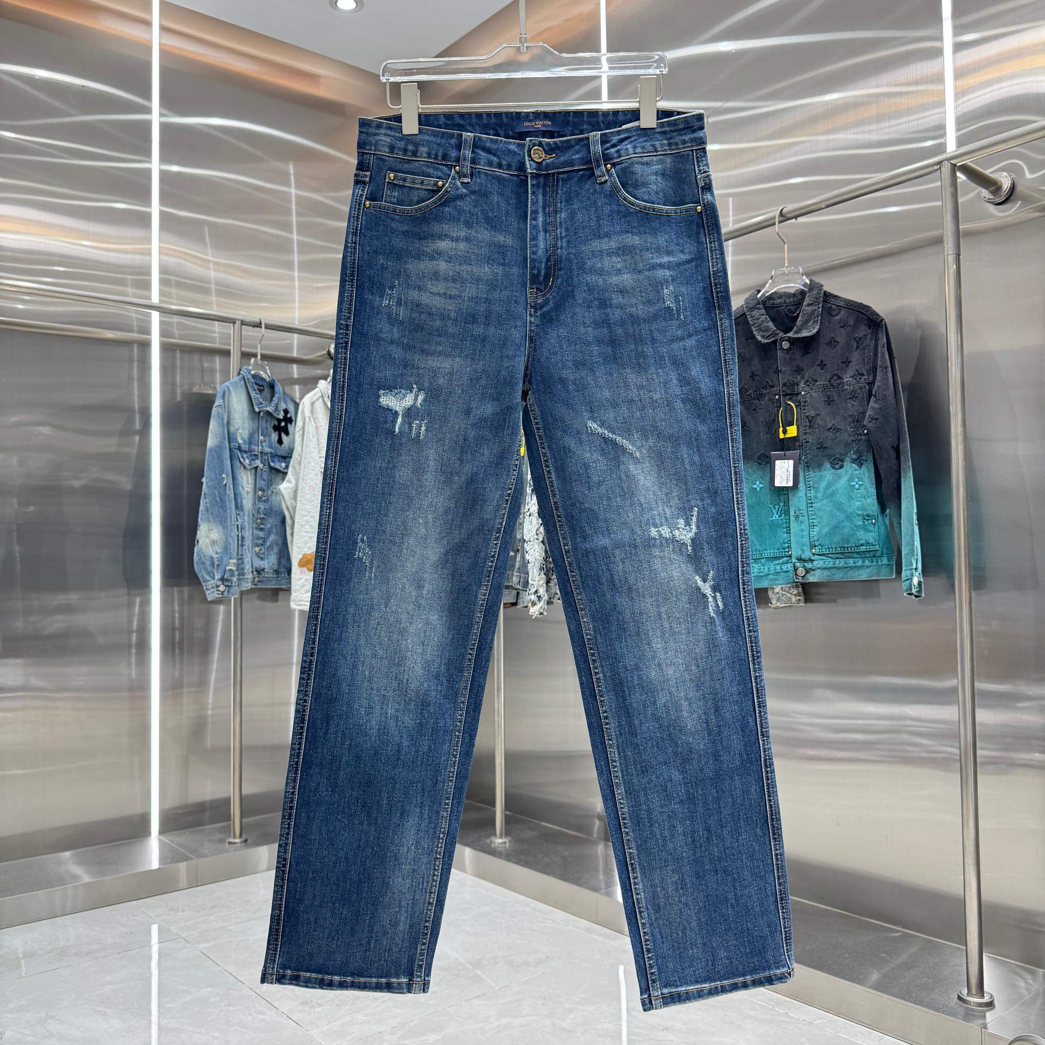 Louis Vuitton Pants in Blue