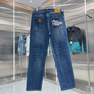 Louis Vuitton Pants in Blue