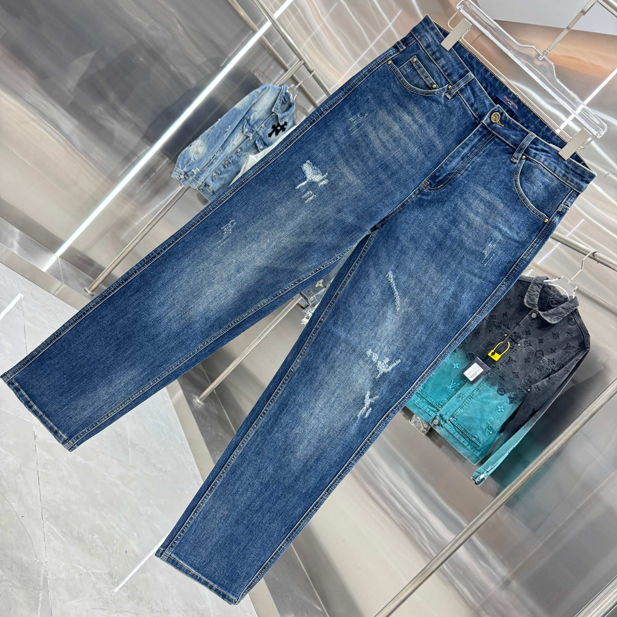 Louis Vuitton Pants in Blue