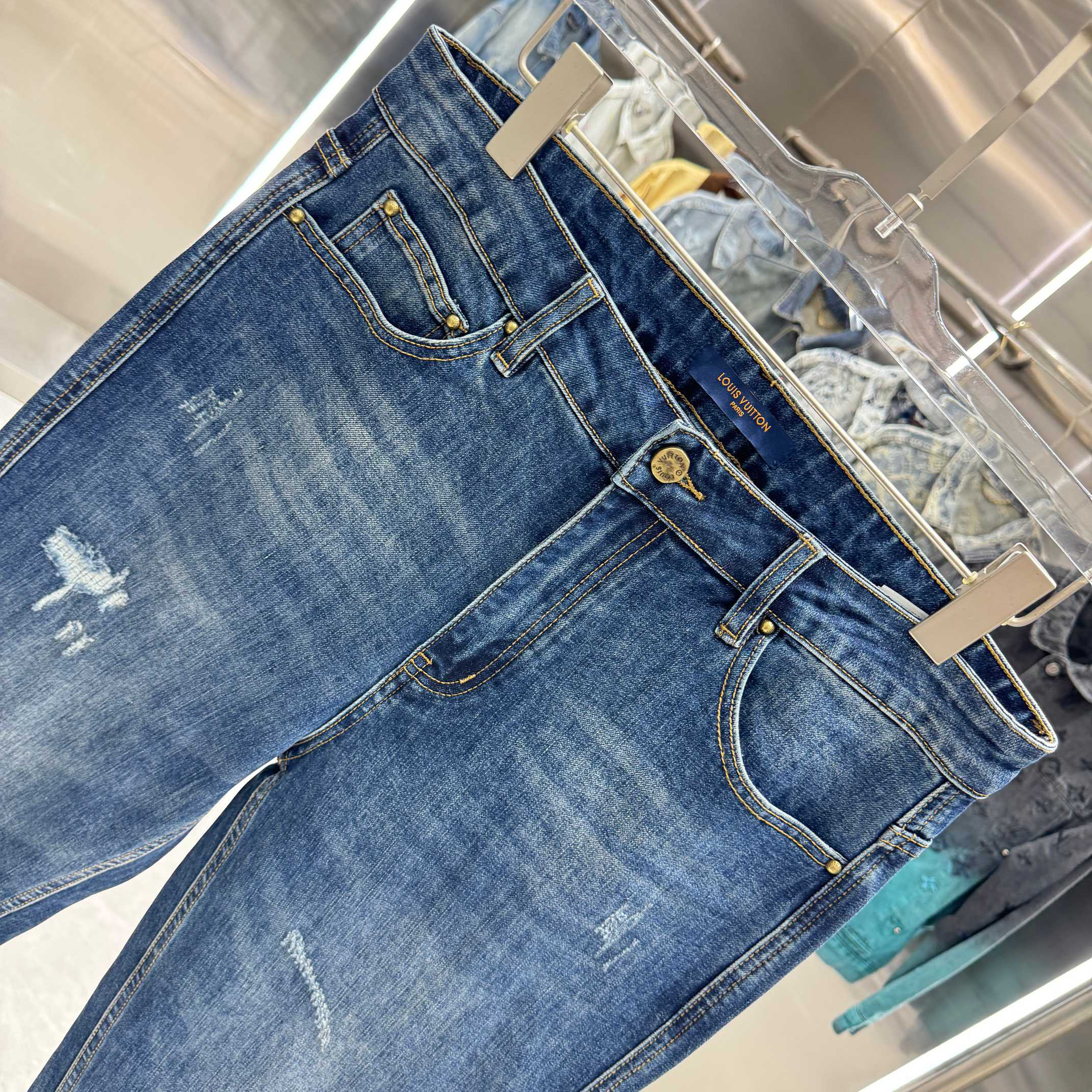 Louis Vuitton Pants in Blue