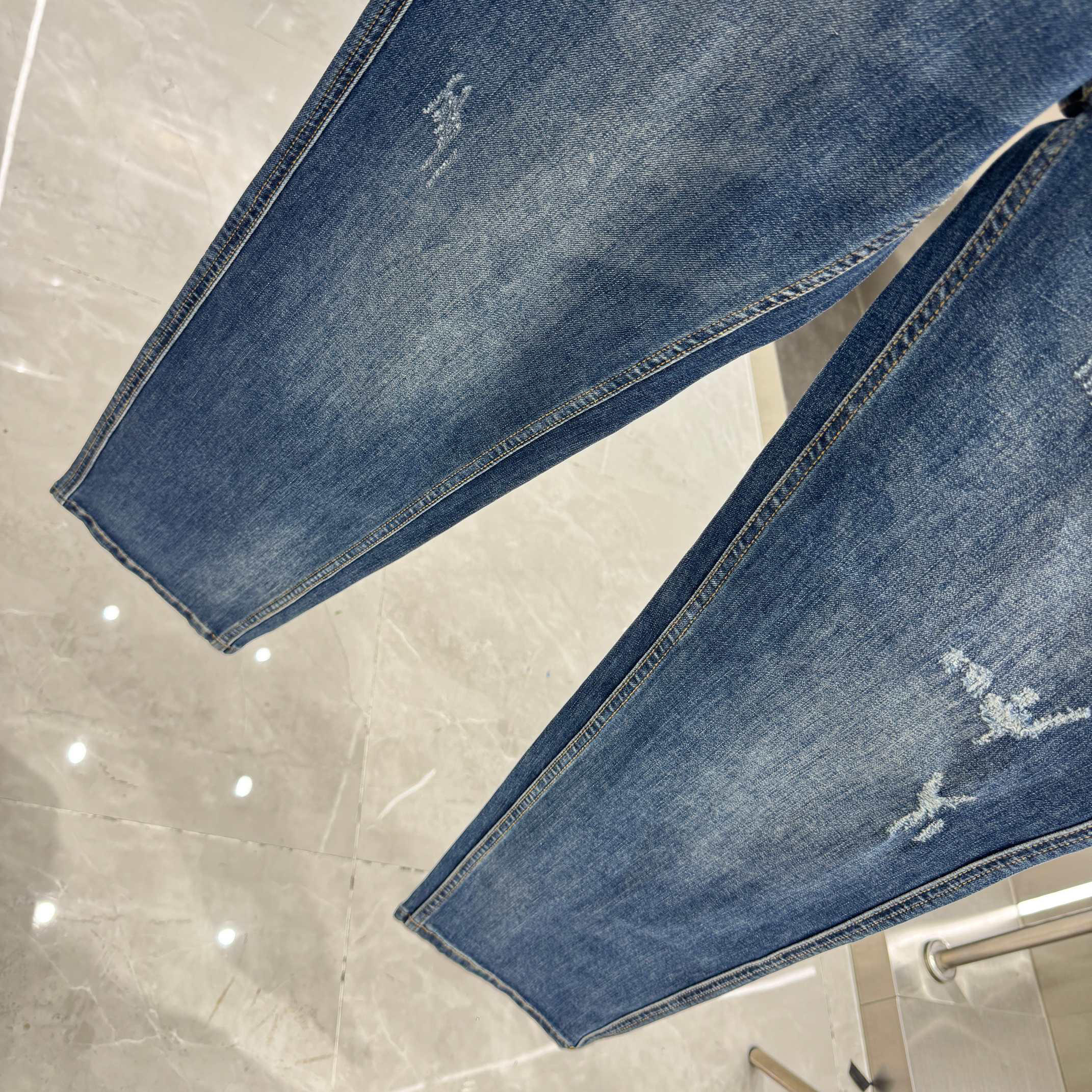 Louis Vuitton Pants in Blue