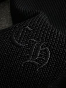 Hoodie in Black