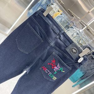 Pants in Denim