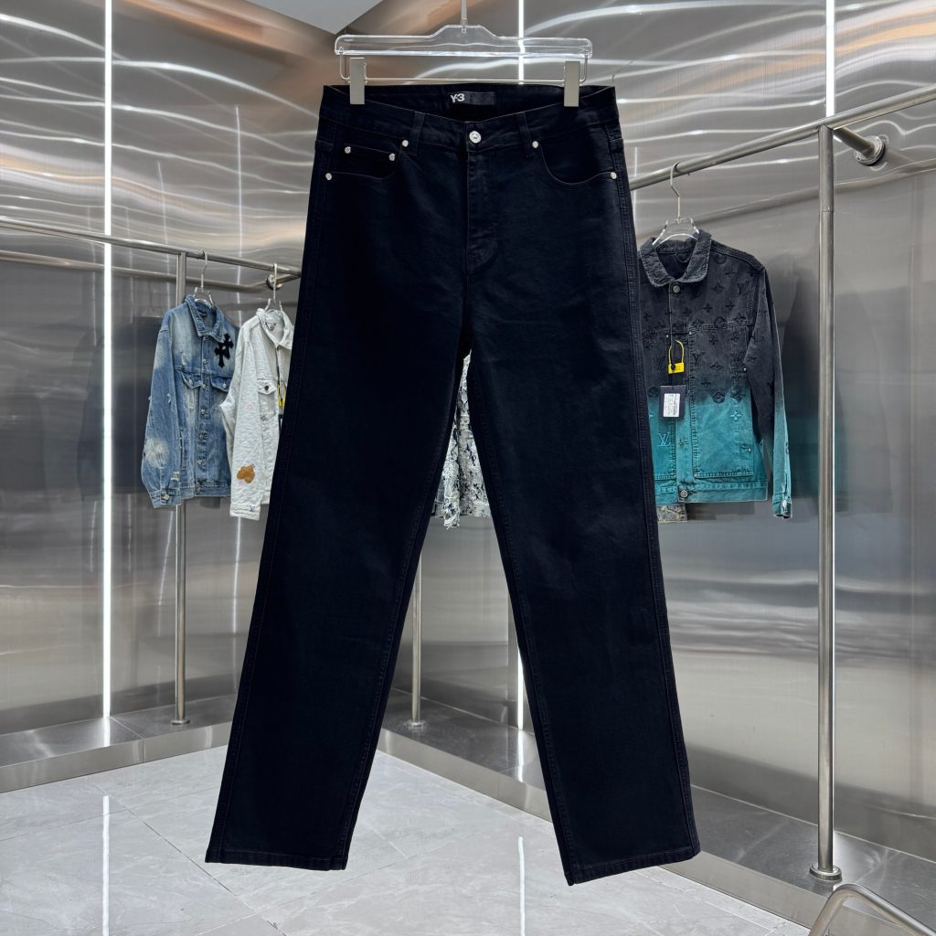 Pants in Denim