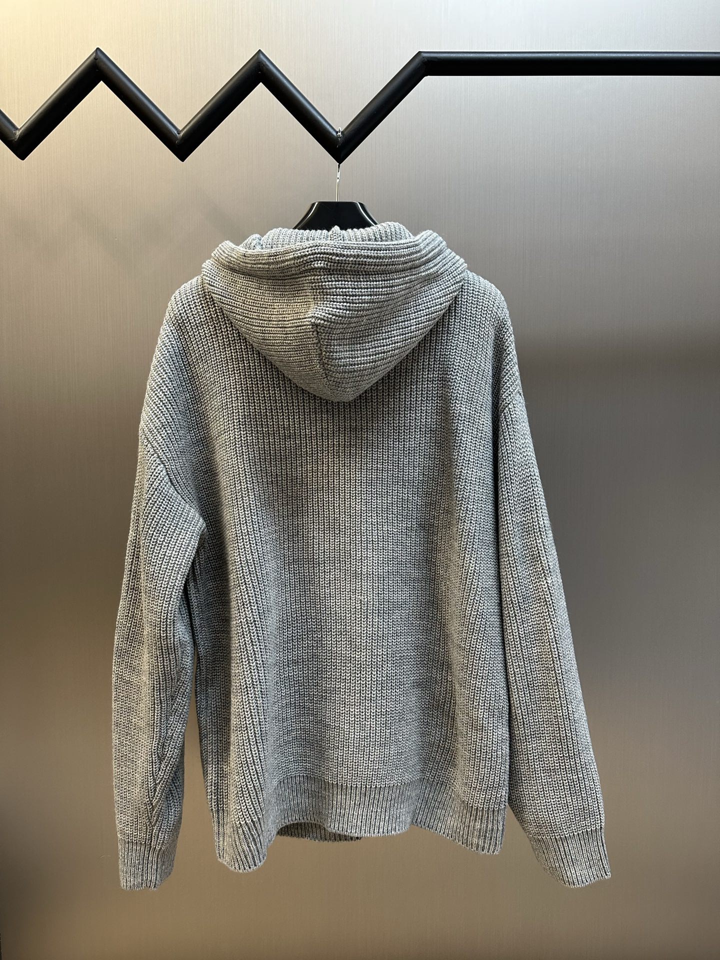 Hoodie in Grey