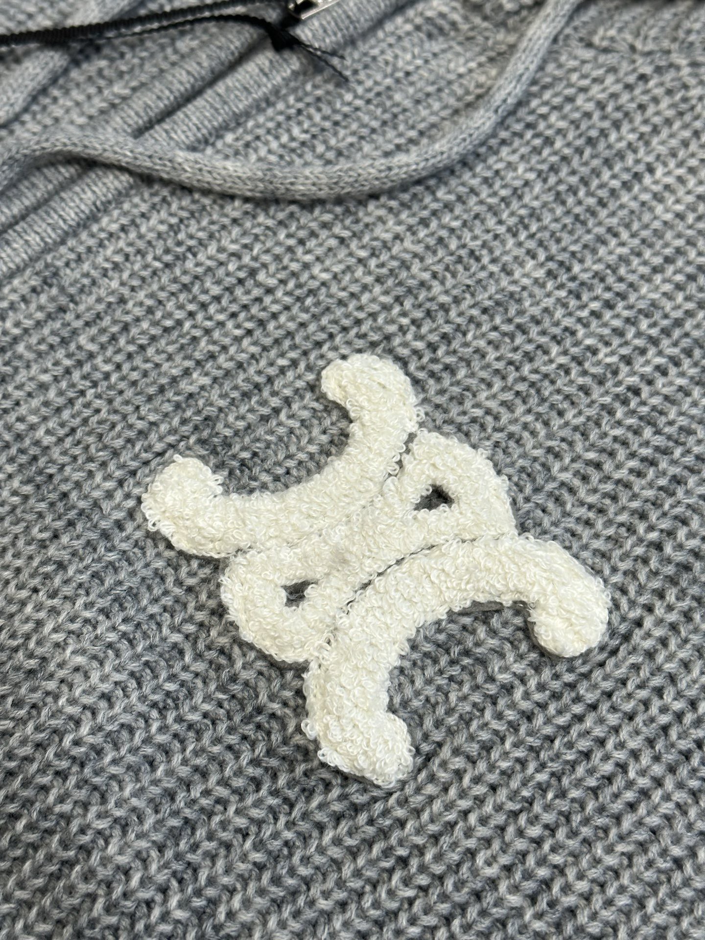 Hoodie in Grey