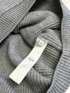 Hoodie in Grey