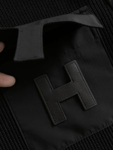 Hoodie in Black