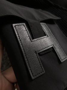Hoodie in Black