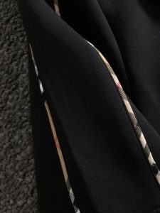 Hoodie in Black