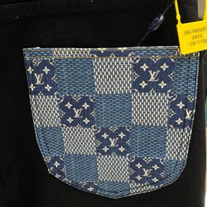 Louis Vuitton Pants in Black