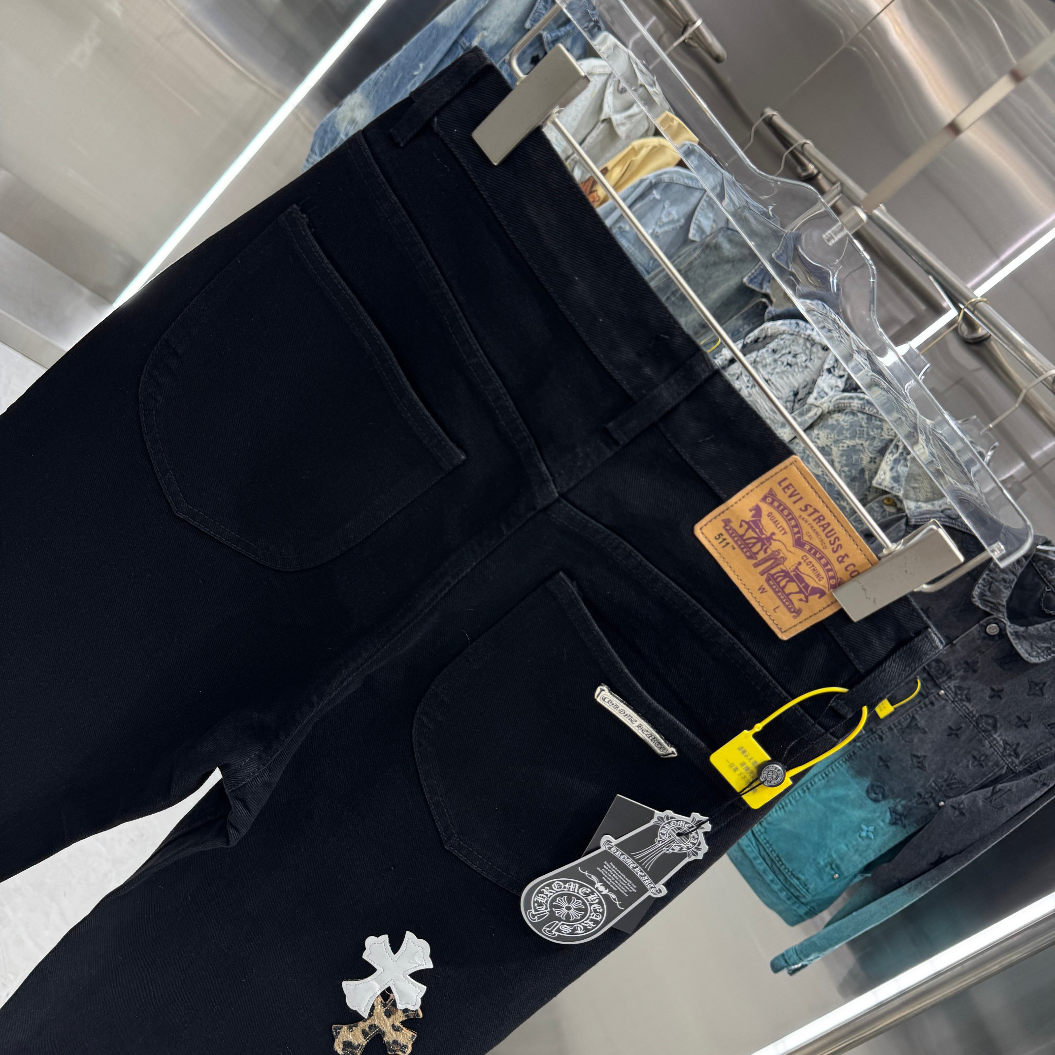 Pants in Black
