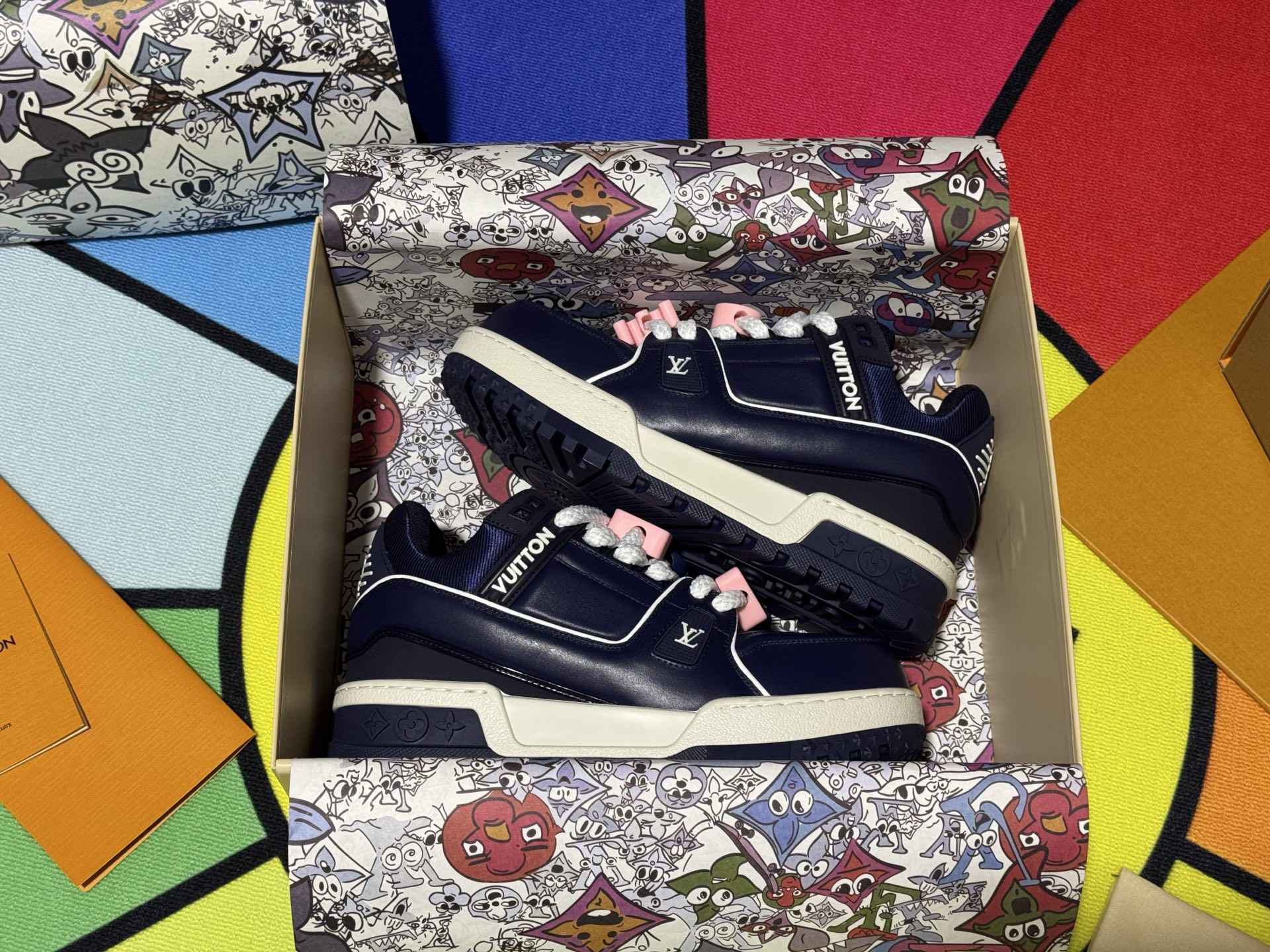 Louis Vuitton Sneakers in Denim