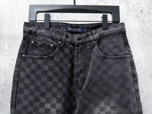 Pants in Black