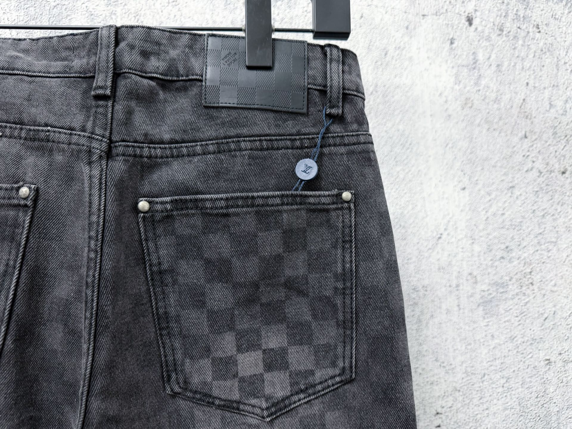 Pants in Black