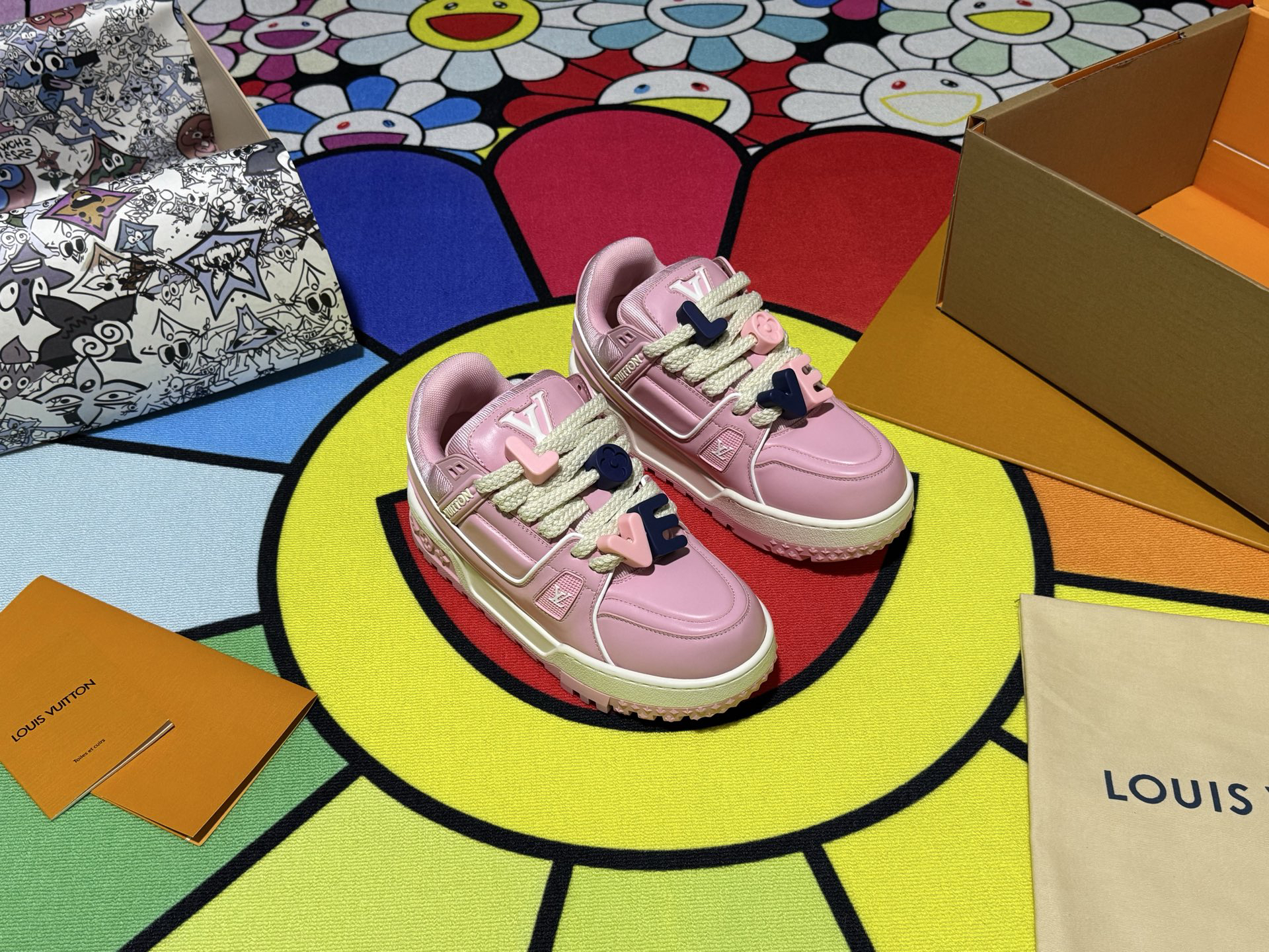 Louis Vuitton Sneakers in Denim