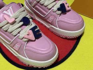 Louis Vuitton Sneakers in Denim