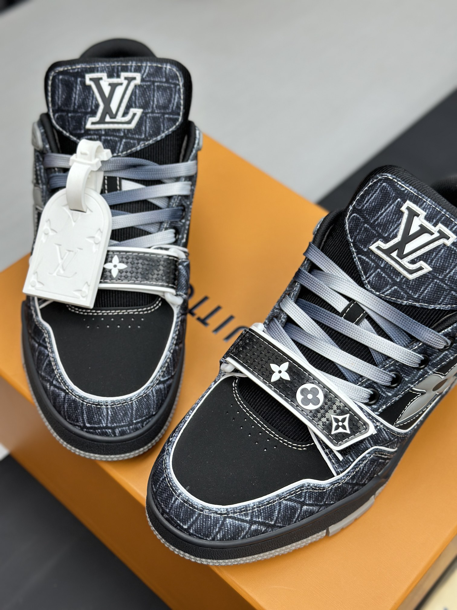 Louis Vuitton Shoes