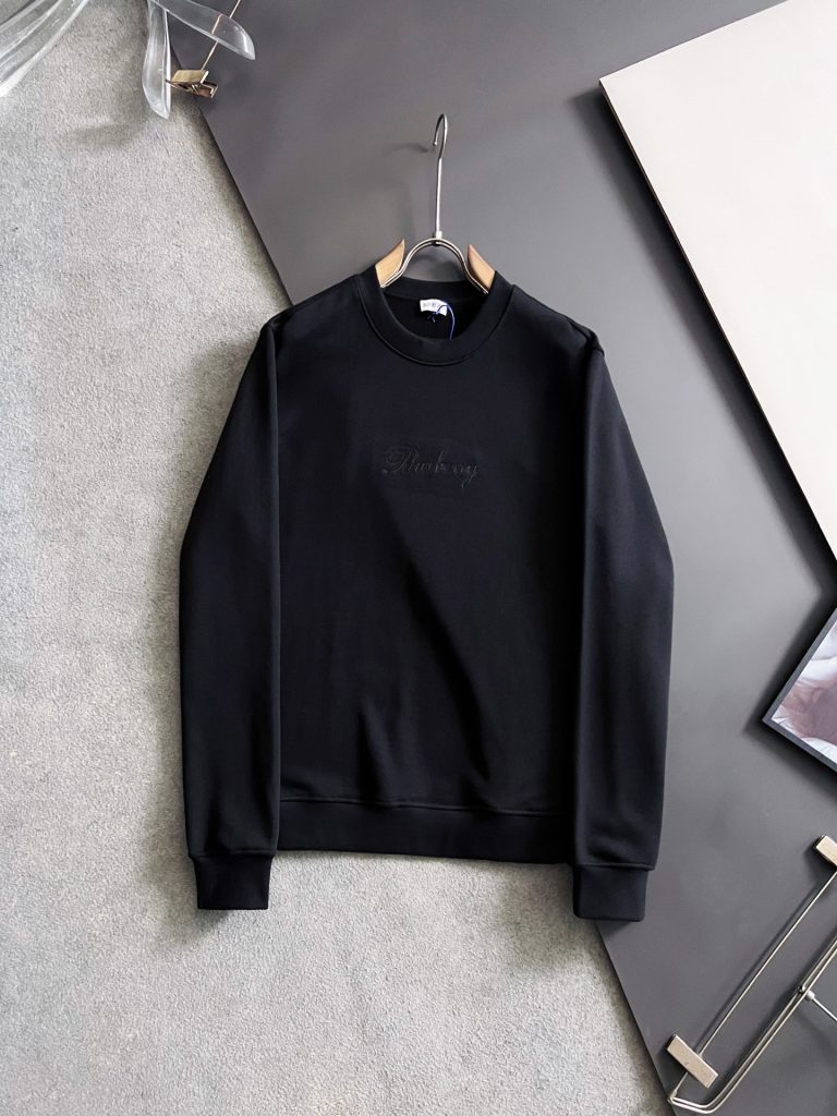 Hoodie in Black