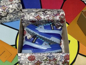 Louis Vuitton Sneakers in Denim
